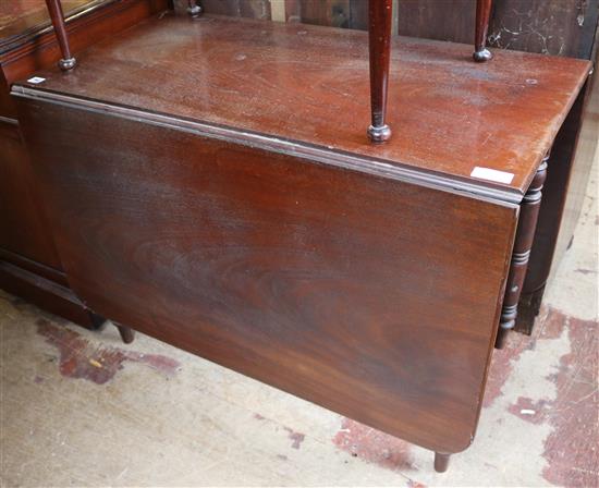 Mahogany William lV drop flap table